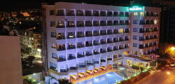 Palm Hotel 10754549888