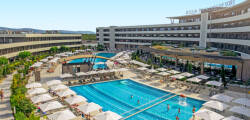 Aqua Paradise Resort 2217844781