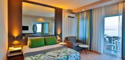 EOS Beach Resort 12593795984