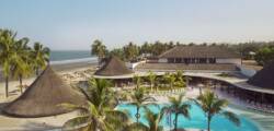 Kombo Beach Resort 11988355065