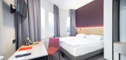Rija Old Town 7342439198