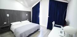 Rose Garden Hotel 11431682271