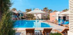 Sophia Beach 11951152667