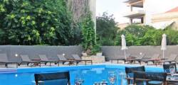 Amphitryon Hotel 3688700590