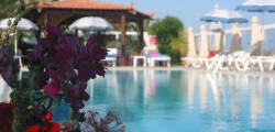 Nirvana Beach Hotel 11160535689