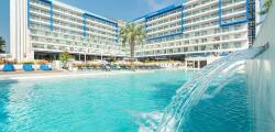 L'Azure Hotel 12010679409