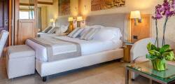 Acacia Resort 12668659883