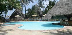 Pinewood Beach 12608150325