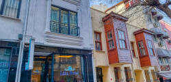 Lika Hotel 7976727124
