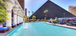 Luxor Resort 2076037717