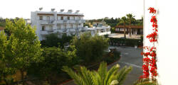 Sandy's Studios & Log-Villas 11124652513