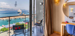 Numa Port Hotel 8042841920
