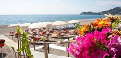 Taormina Beach House 4634749146