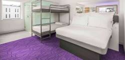 YOTEL Edinburgh 5974123396