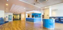 Travelodge Gatwick Airport Central 3806760257