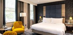 Hilton London West End 9509458470