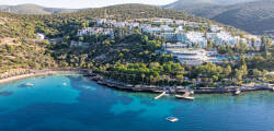 Bodrum Holiday Resort 10145325764