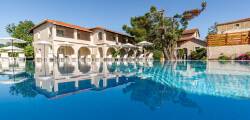 Apartments Kamari 11899193438