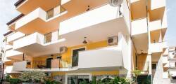 Residence Le Tartarughe 12582422639