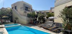 Calypso Hotel Apartments 3751040411