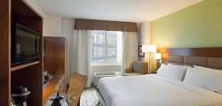 Hilton Garden Inn Manhattan 9499173538