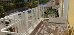 Sunrise Luxury Apartments 7774962253