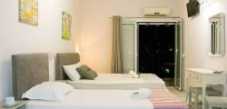 Cozy Studios 6868568721
