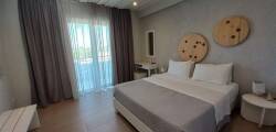 Irina Beach Aparthotel 4228321916