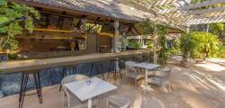 Let s Hyde Resort & Villas 11721466195