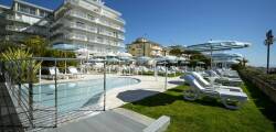 Hotel Le Soleil 12501440473