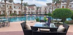 Dive Inn Resort 2115717574