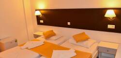 Blue Nest Hotel 12617990552