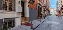 La Pazza Suites 11524423689