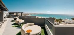 001 Higos Beach Boutique 11934893282