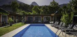 Terra Garden Hotel 11178146098