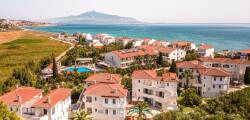 Hydrele Beach & Village 12491887182