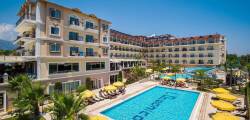 L Oceanica Beach Resort 10354410010