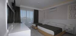 Aura Boutique Hotel 11953195401