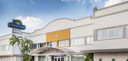 Days Inn by Wyndham Miami Airport North 8043974513