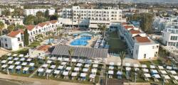 Radisson Larnaca Beach Resort 3968680582