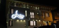Hotel Aziza 7644737118