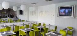 Hotel 3K Aeroporto de Faro 11153275187