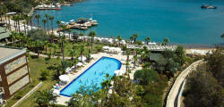Green Bay Resort & Spa 11219378107