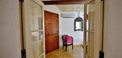 Chapel 5 Boutique Suites 11637339321