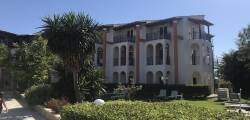 Silver Beach Hotel 11788501189