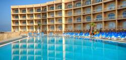 Paradise Bay Resort Hotel 7768703765