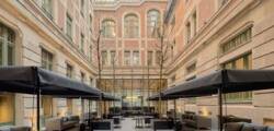 Kozmo Hotel Suites & Spa