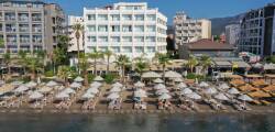 The Beachfront Hotel 2117138386