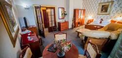Bucharest Comfort Suites Hotel 2371683319
