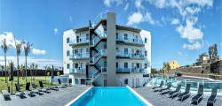 Whales Bay Hotel Apartments 9941534839